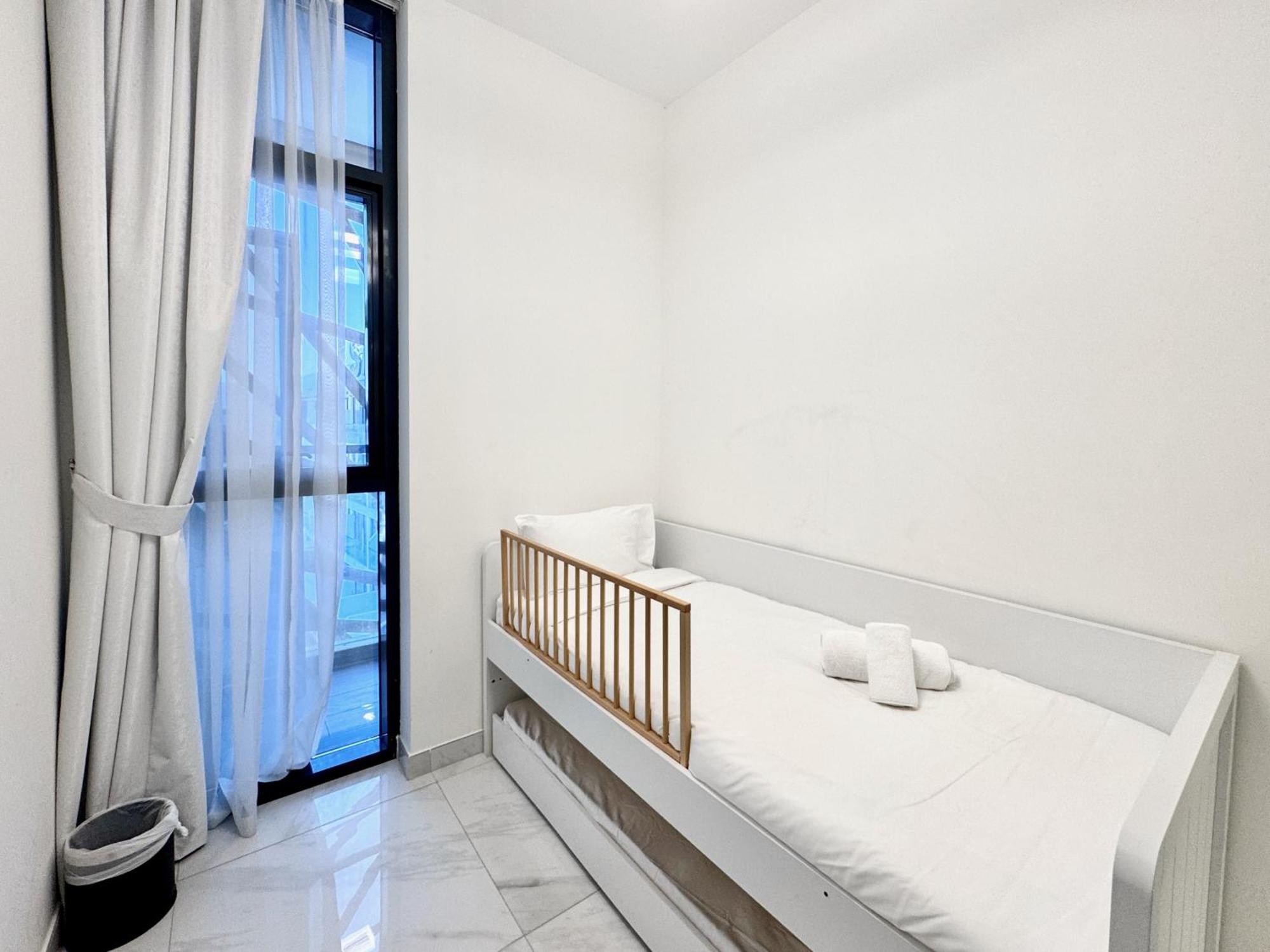 Apartment Summer Deal! Exclusive And Elegant With A Private Pool Dubai